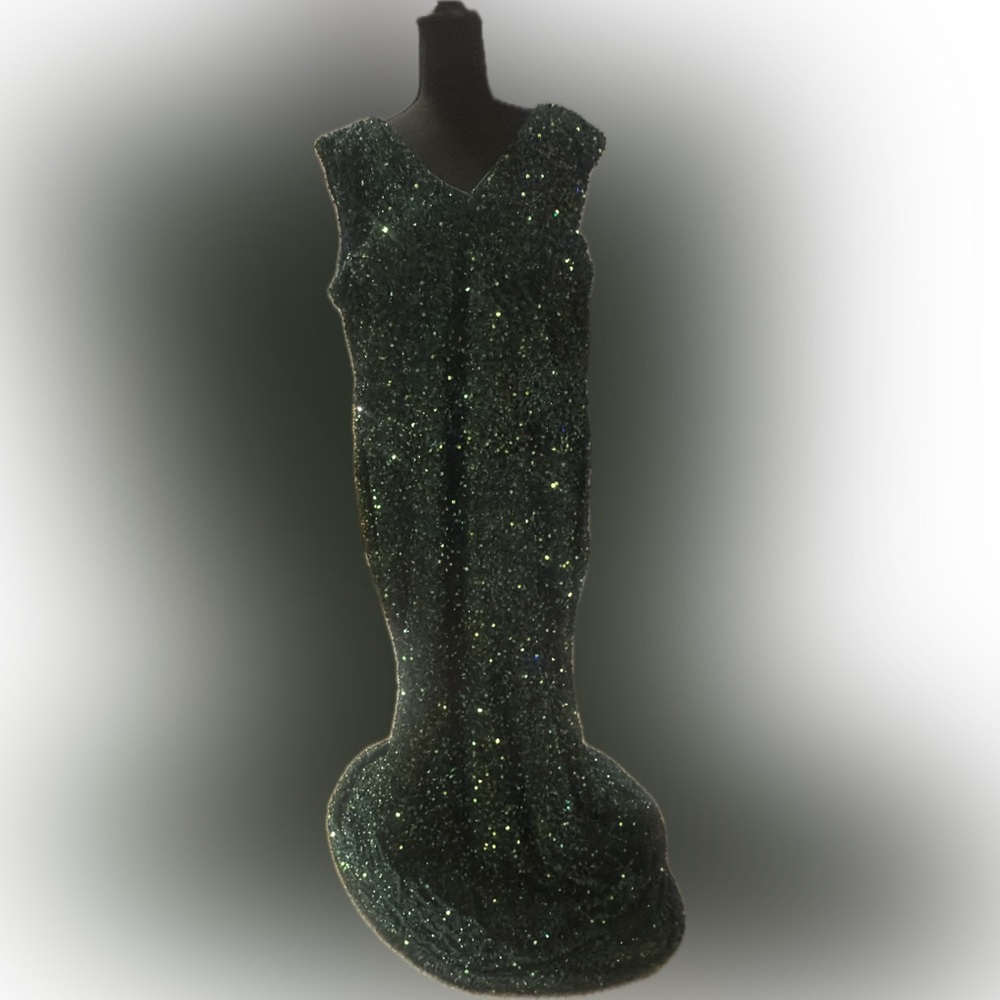 Sparkling deep green Sequin Maxi Dress